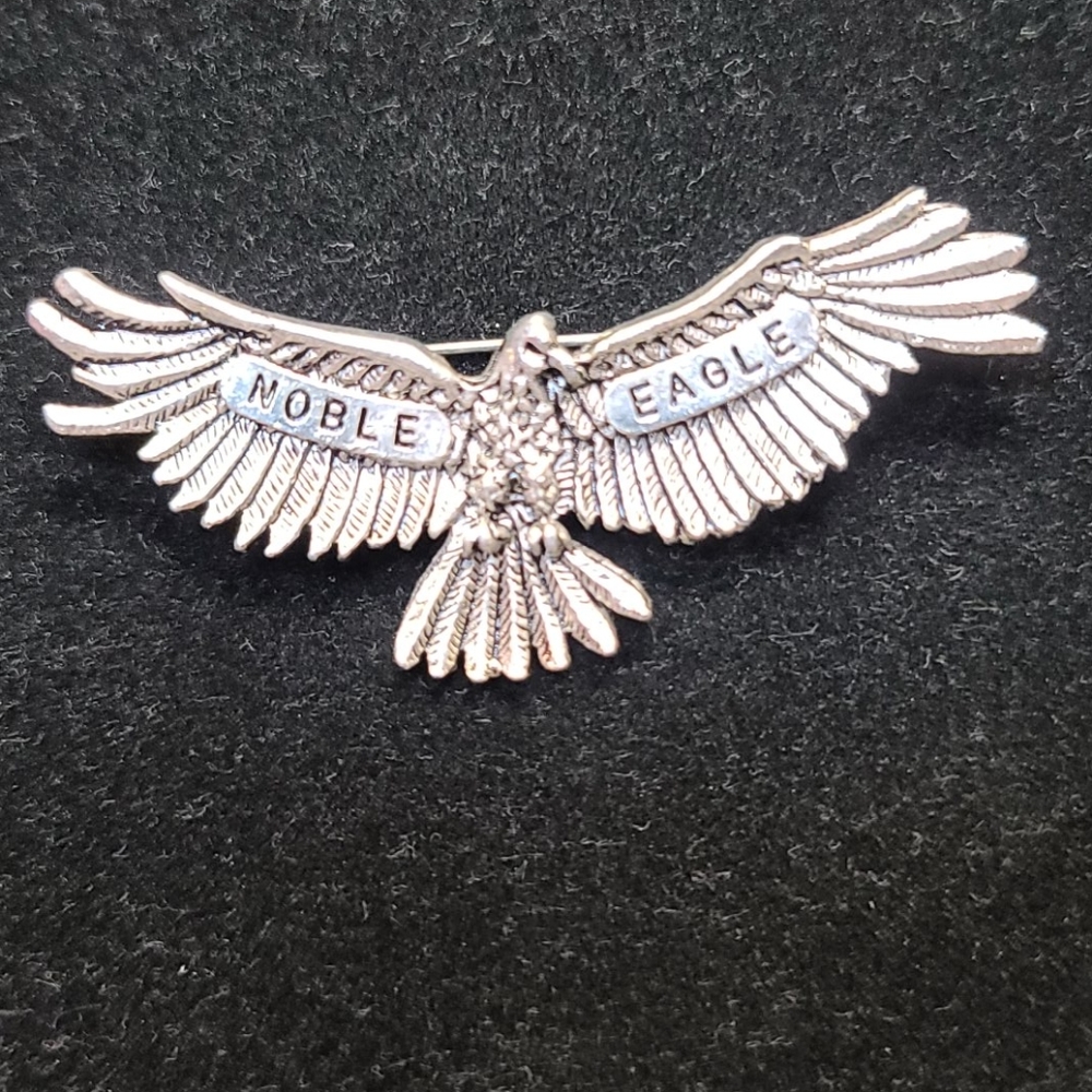Noble Eagle Pin. Silver tone